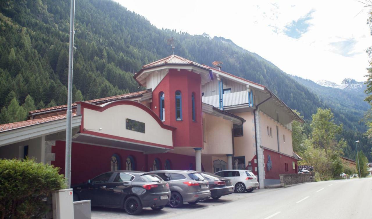 Haus Wulfenia Appartement Neustift im Stubaital Buitenkant foto